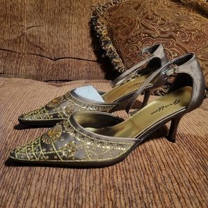 Brand: Graffeo; Size: 8 1/2; Color: Brown Gold